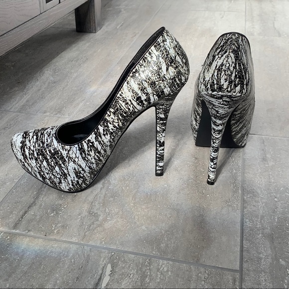 [NEW] Custom Designed Qupid Heels - Picture 4 of 5